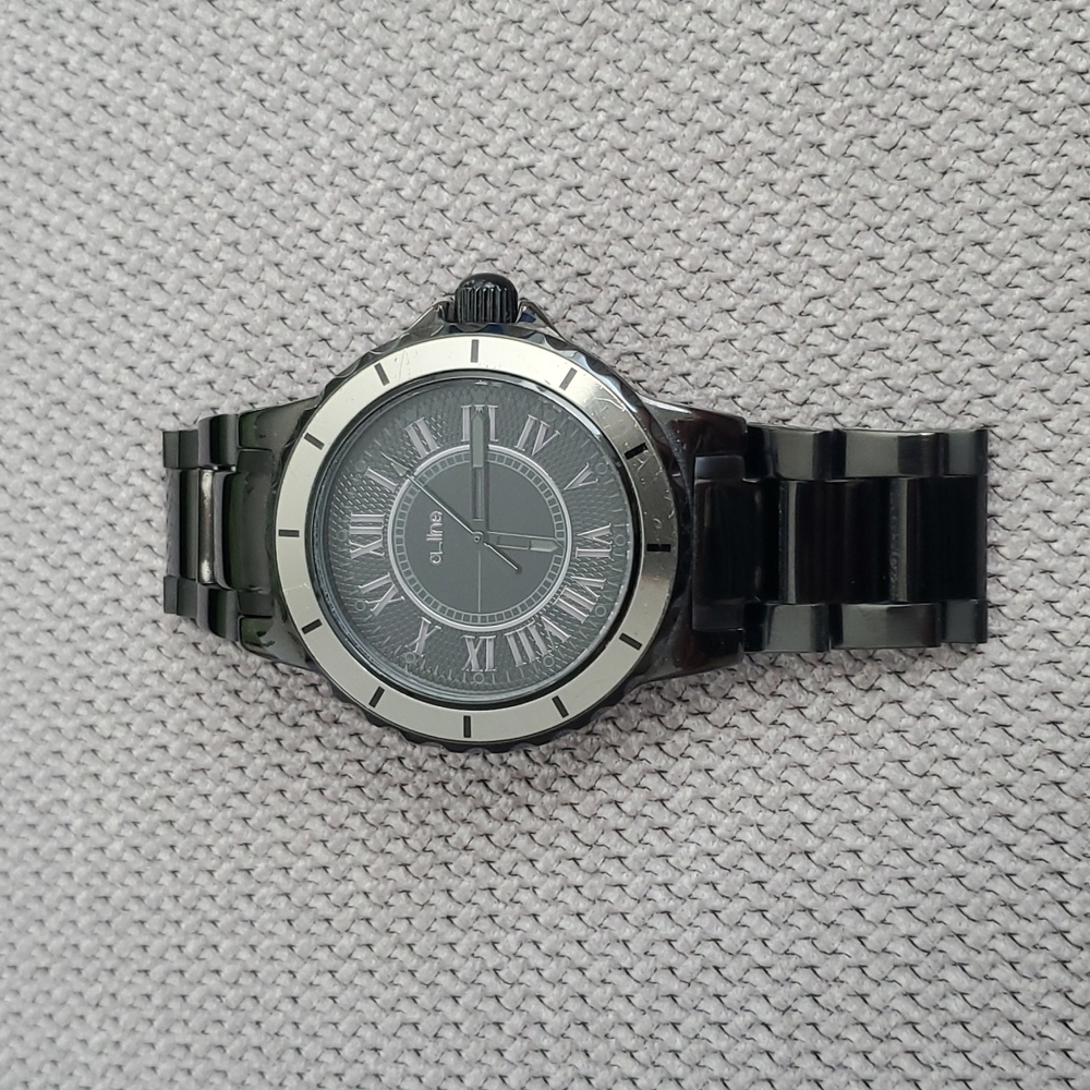 a_line Women's Black Watch